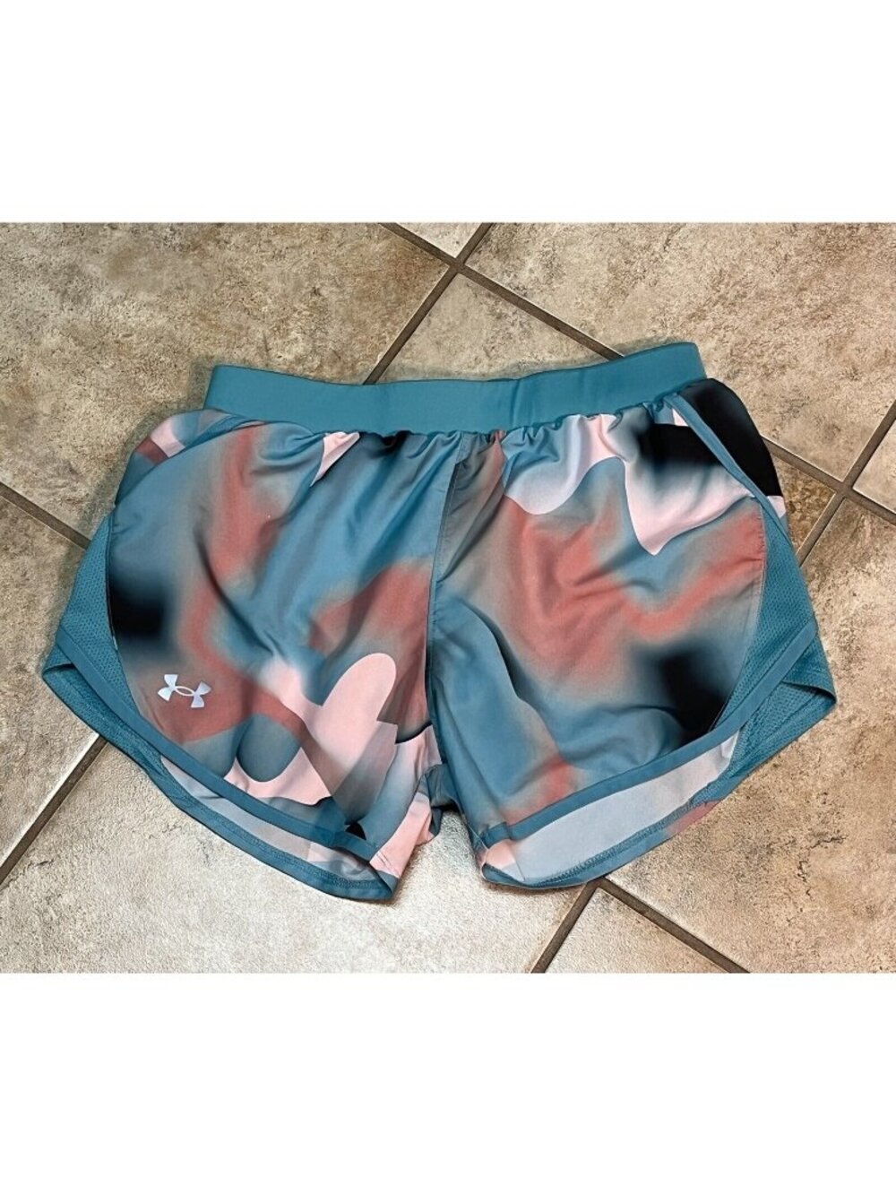 Under Armour Womens Athletic Training Shorts Sz Small Under Armour Shorts U9-4